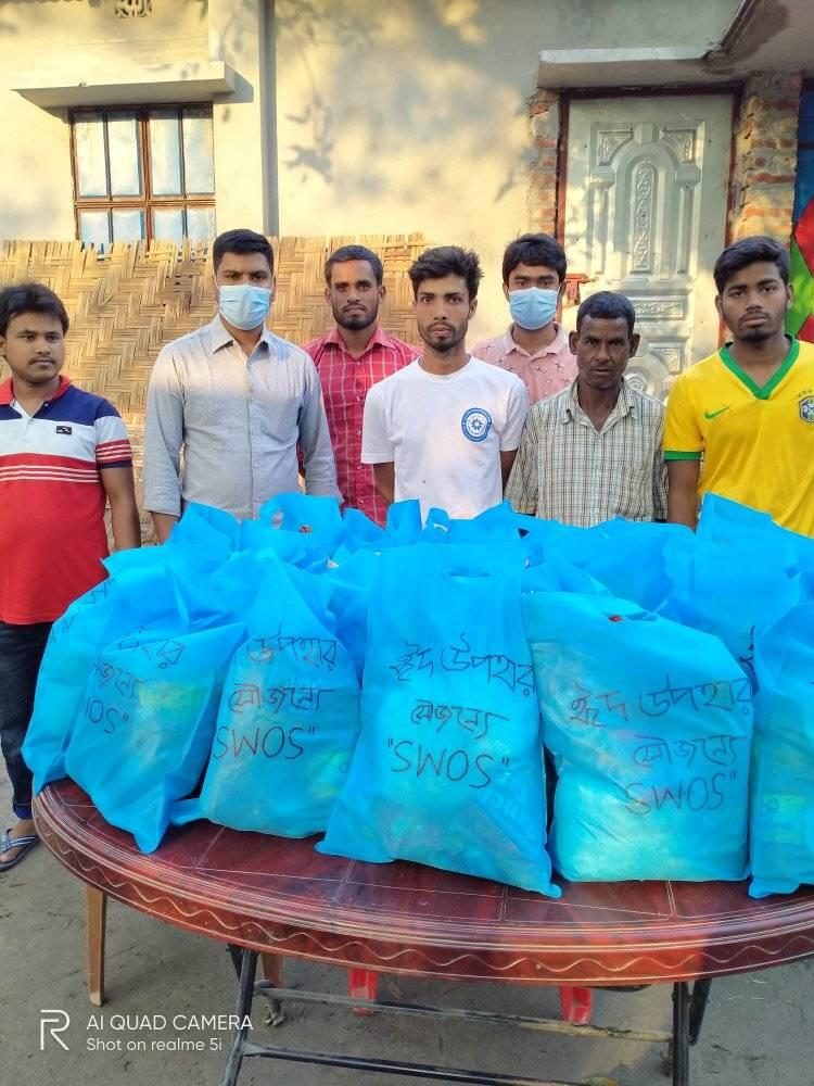 ঈদ গিফট বক্স ও যাকাত বিতরণ ২০২১