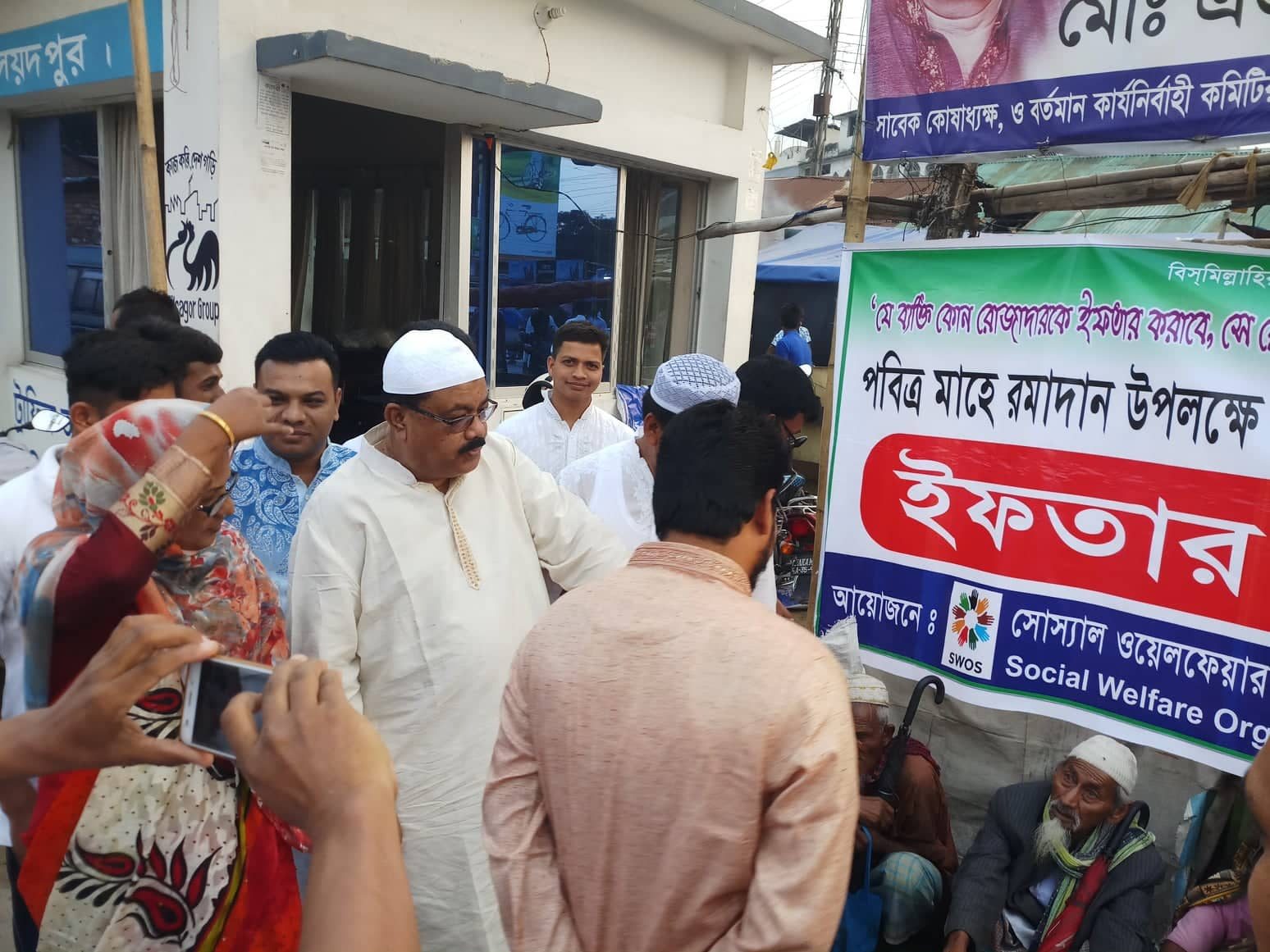 প্রোজেক্ট রমাদান — ২য় ইফতার বিতরণ